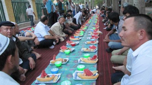 Chinese Uighurs defy Ramadan ban
