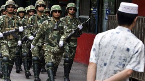 China detains Uighurs 'fleeing to Vietnam'