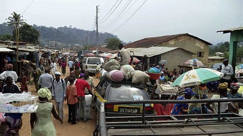 Fear in Guinea capital as Ebola virus spreads