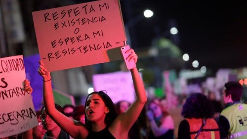 Mexican writers, journalists, actors denounce abuse against women