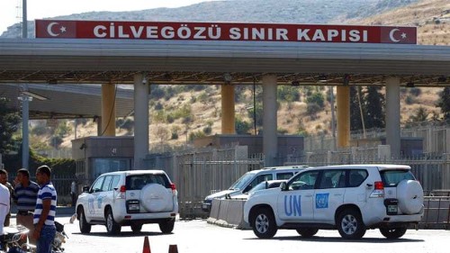 Aid convoys still stuck as fighting shakes Syria truce