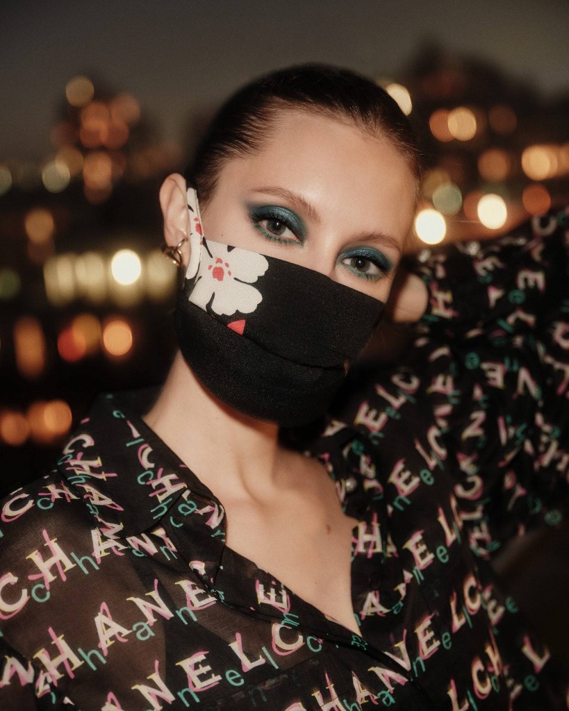 How to Mask in Style