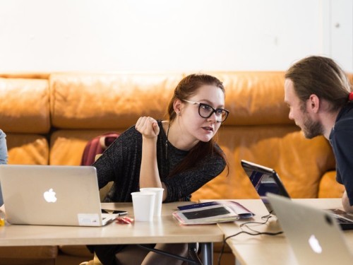 A Harvard researcher asked 2,000 people to guess coworkers' salaries, with eyebrow-raising results