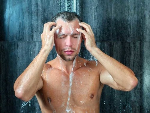 10 Morning Rituals That Will Improve Any Guy's Appearance