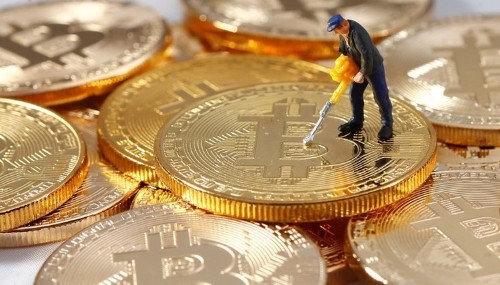 JPMorgan explains why a bitcoin ETF is a 'holy grail' that could change the game