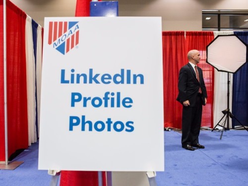 Here's what an effective LinkedIn profile looks like in 2018