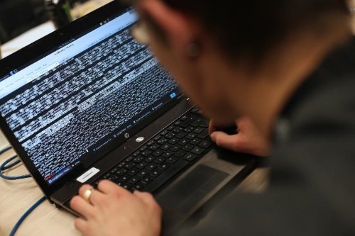Obama unveils sanctions effort to combat cyberattacks