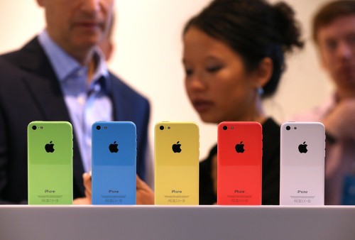 If The iPhone 5C Is Such A Flop, Why Is It Outselling The Vast Majority Of Android Phones?