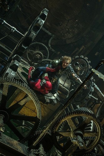 New 'Amazing Spider-Man 2' Photo Reveals The Identity Of The Green Goblin