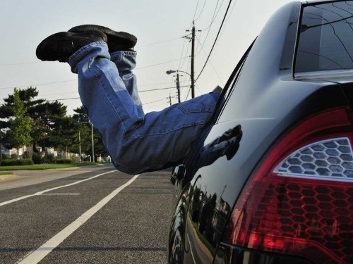 Two Well-Known Hackers Built A $150 Device That Protects Cars From Cyber Attacks