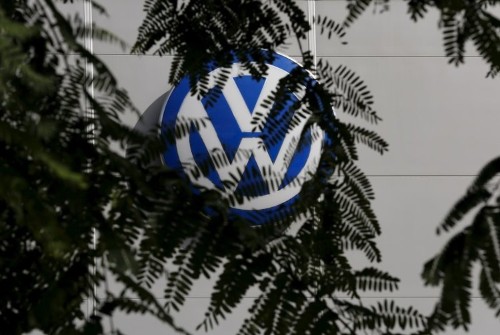 VW only carmaker found cheating by U.S. regulator: magazine