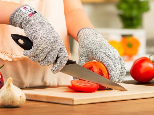15 kitchen gadgets for terrible home cooks that make life easier