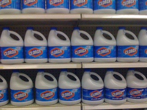 12-year-old girl allegedly attempts to poison her mom with bleach after she took away her iPhone