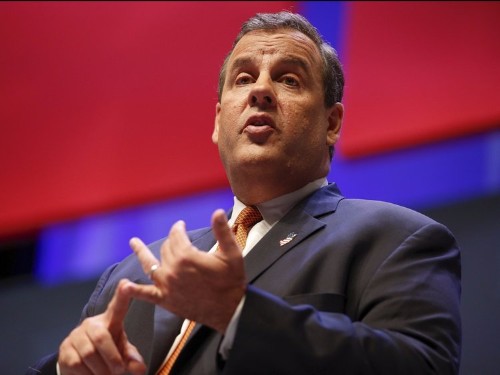 Chris Christie and The New York Times are exchanging sick burns on Twitter