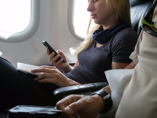 Here's exactly how many days you should book your flight in advance to save the most on airfare