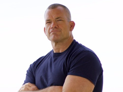 A former Navy SEAL commander says you can transform your life with 5 simple choices in the next 24 hours