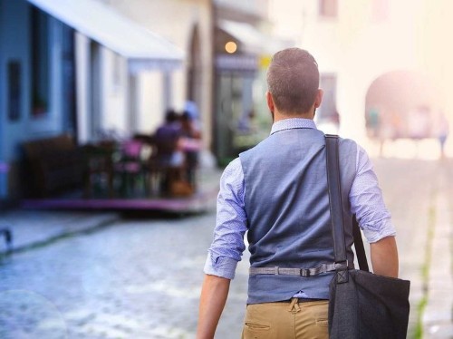 7 things to do with your money when you get your first real job