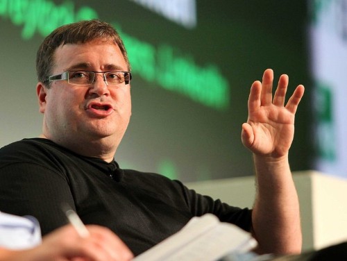 The Founder Of LinkedIn Is Giving Away Some Of His Best Management Advice For Free — Here's How To Get It