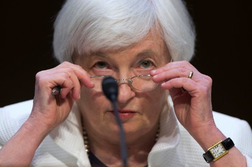 Banks are failing again in America