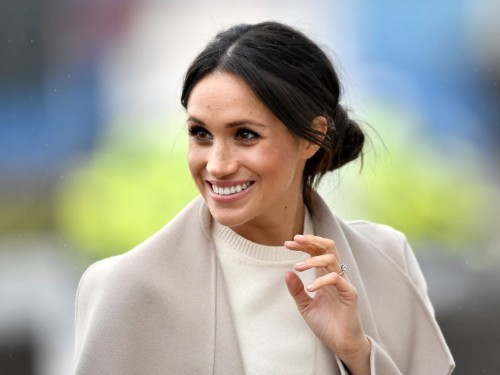 A royal tradition will force Meghan Markle to change her diet before her wedding to Prince Harry — here are 8 things an expert on food poisoning says to avoid