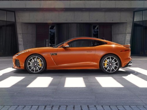 The new Jaguar F-Type will blow your mind with raw, beautiful speed