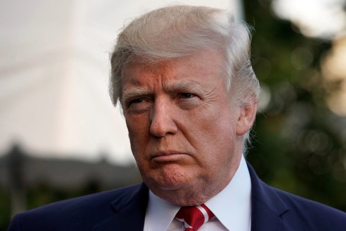 Trump says he would open to a temporary healthcare reform deal