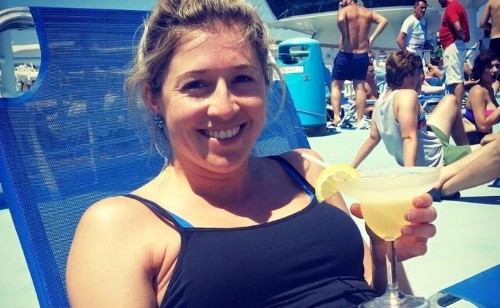 'Whinge less, people!': Life advice from a 27-year-old woman dying from cancer is going viral for all the right reasons