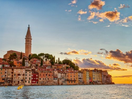 Forget Iceland — these are the 10 places around the world everyone will be visiting in 2018, according to travelers