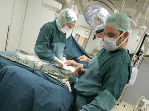A UK Surgeon Successfully 3D Printed And Implanted A Pelvis