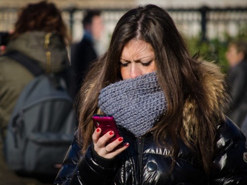 This is what your smartphone is doing to your brain — and it isn't good