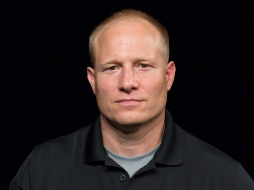 A former Navy SEAL commander says you can't be a great leader without knowing when to be a follower