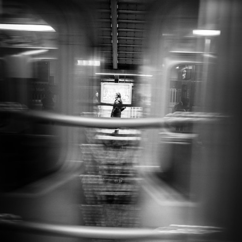 Incredible black-and-white photos turn everyday life in Chicago into stunning works of art
