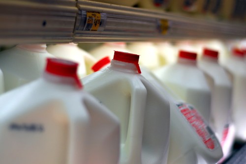 Expiration dates are bogus — here's the best way to tell if a food's gone bad