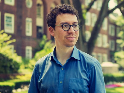 The CEO of a $700 million company uses a simple sentence to turn lazy employees around