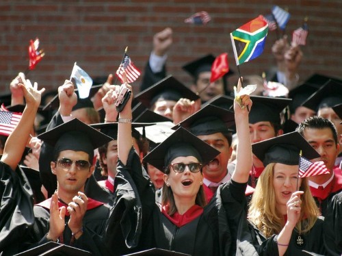 Here's the one essay question Harvard Business School asks applicants — and how to answer it