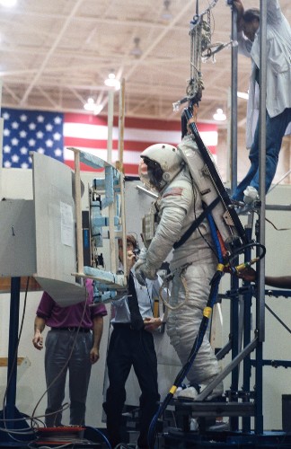 'Holy shite, what am I seeing out here?': 7 astronauts reveal what it really feels like to live in space
