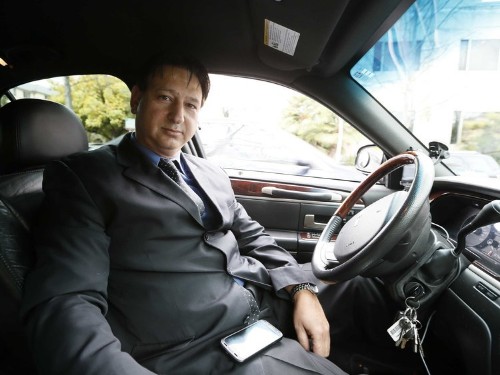 This Is How Much You Need To Drive For Uber Or Lyft To Make $50,000 A Year