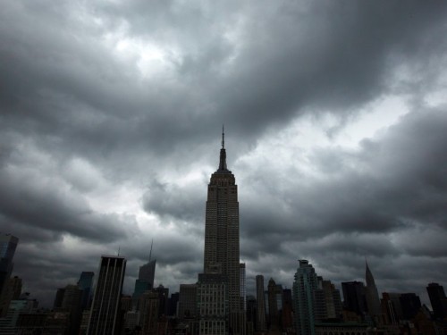 It's time someone reminded you what happens to stocks when the Fed raises rates ...