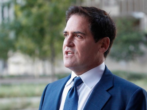 Mark Cuban, David Bach, and other successful people share their best money advice for 2017