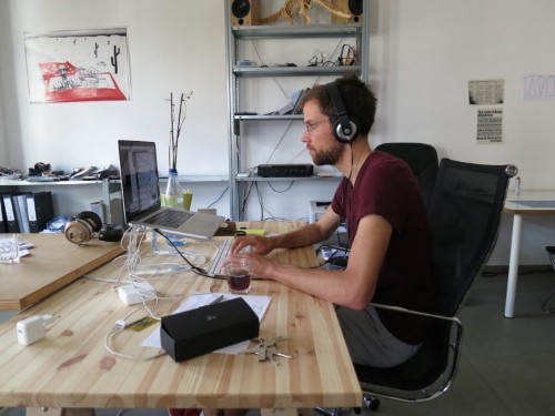 Americans work less than ever before but still feel like there's no free time — and there's a simple explanation