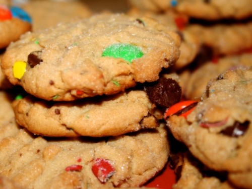 15 disturbing consequences of eating too much sugar