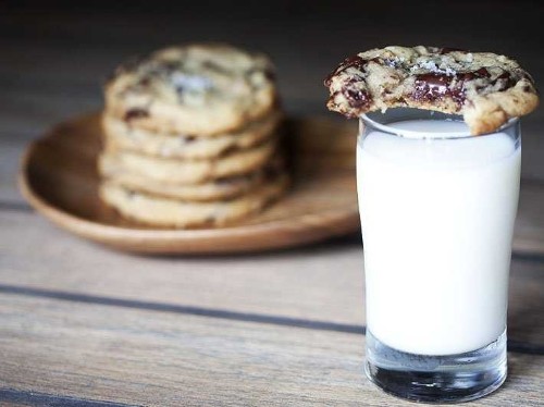 How To Make Master French Chocolatier Jacques Torres' Famous Chocolate Chip Cookies