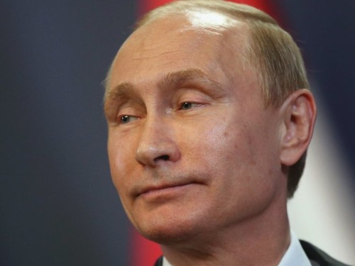 Tucker Carlson interview goes sideways when guest accuses him of defending Putin