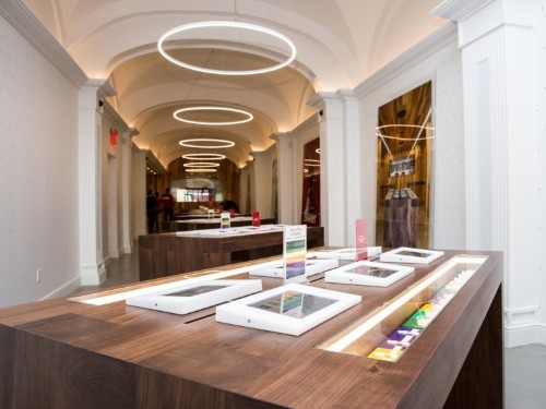 A former Coca-Cola executive-turned cannabis startup founder reveals why crafting the Apple Store of weed is a multi-billion dollar opportunity