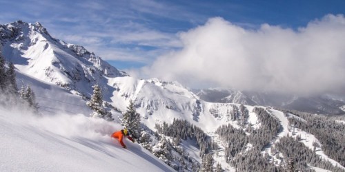 The 25 best ski resorts in America according to skiers and snowboarders