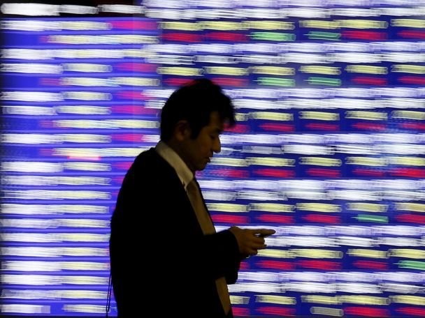 Verizon is giving away free data — as long as it's used to watch advertisements