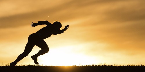 An exercise scientist explains how shorter workouts can produce more muscle