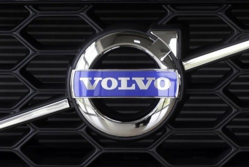 Volvo Cars recalls 59,000 cars over software fault