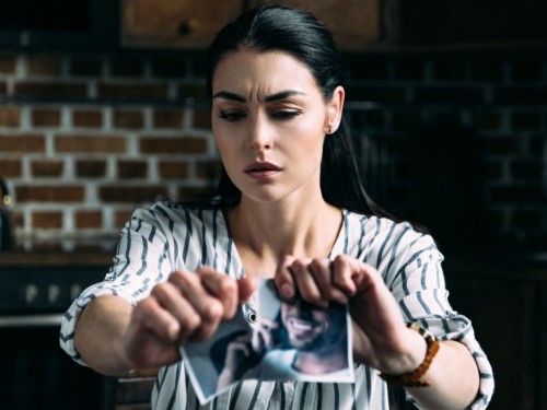 Here's what happens when you break up with a narcissist