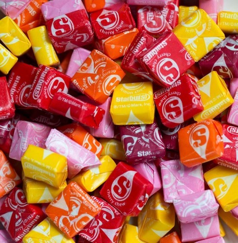 The most popular Halloween candy in every state